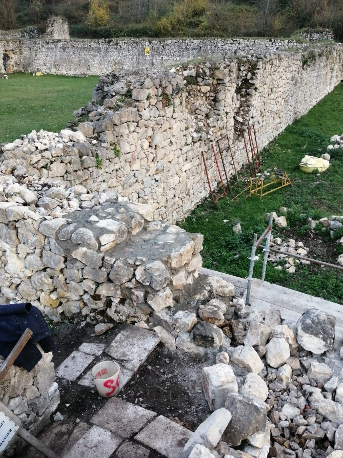 Restauration accès dessus Tour OUEST